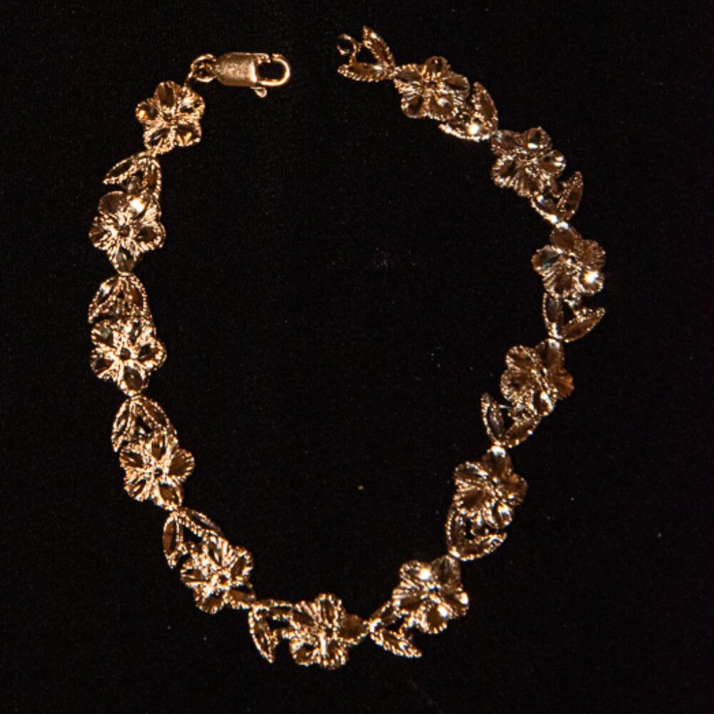 Gold Plated on .925 Silver  Hibiscus Flower Bracelet 7 1/4"